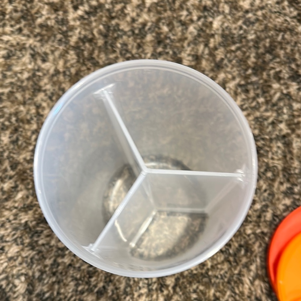 NWOT Tupperware 3 Slot Divided Storage Container - Picture 3 of 4